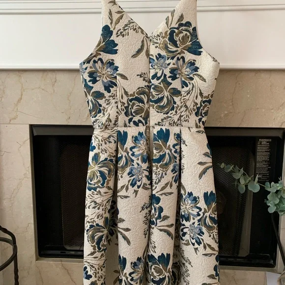 Xscape | Dresses | Xscape Size 4 Short Formal Dress | Poshmark